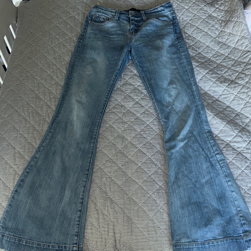 Women's Buckle Blue Jeans